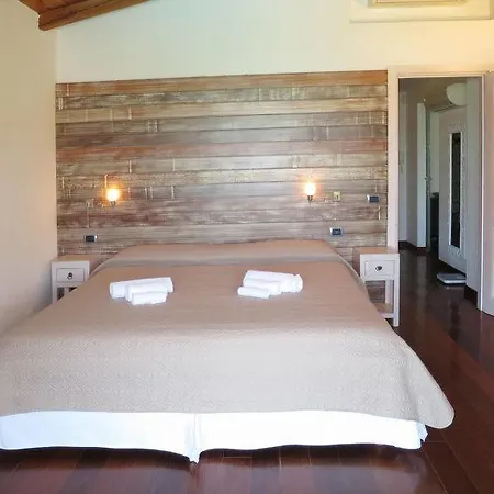 Salina Bamba Sleeps 12 Pool Air Con Capo Coda Cavallo